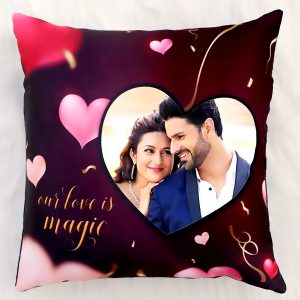Love is magic Cushion